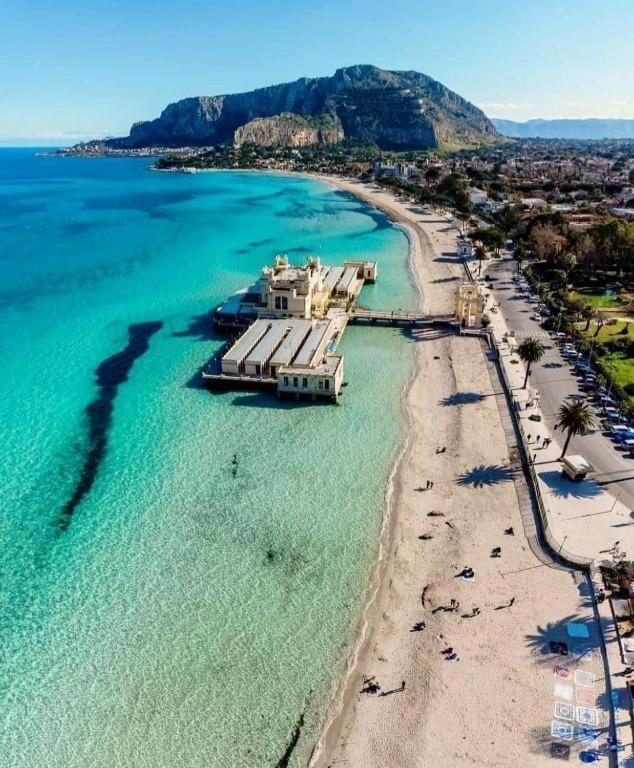 Appartamento Stazione Centrale Palermo Exteriör bild