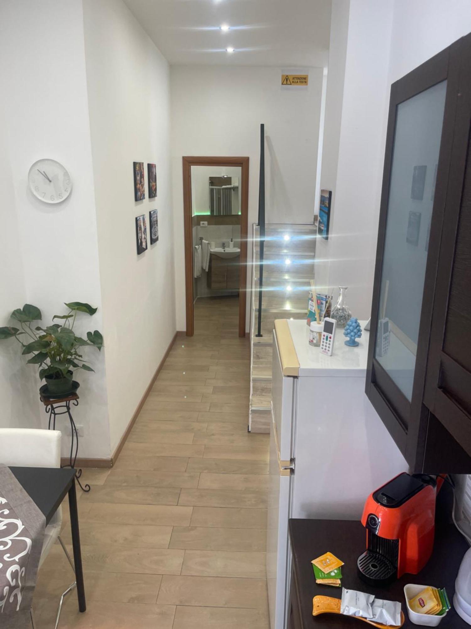 Appartamento Stazione Centrale Palermo Exteriör bild